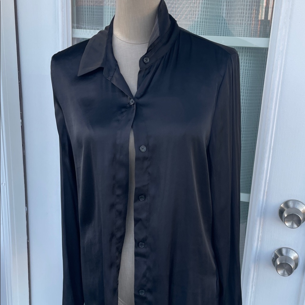 Chic black Button-Up Shirt